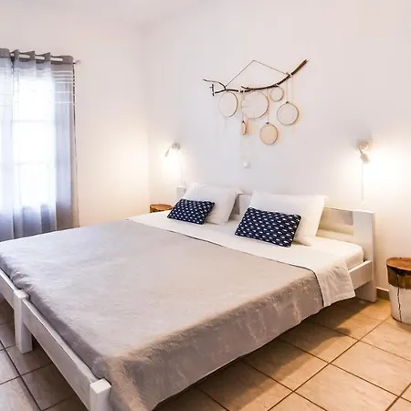 Fisheye Aparthotel 3*